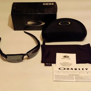 OAKLEY mens sunglasses